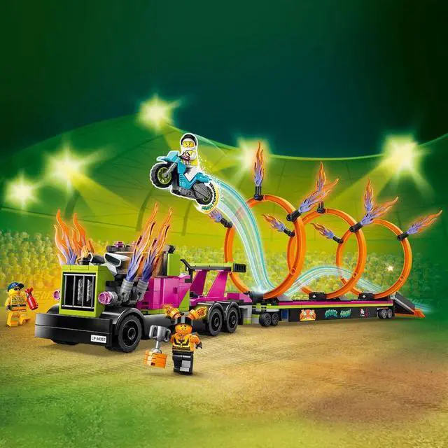 Alt view image 3 of 7 - 60357 - STUNT TRUCK AND RING OF FIRE CHALLENGE-CITY 479PC/SET