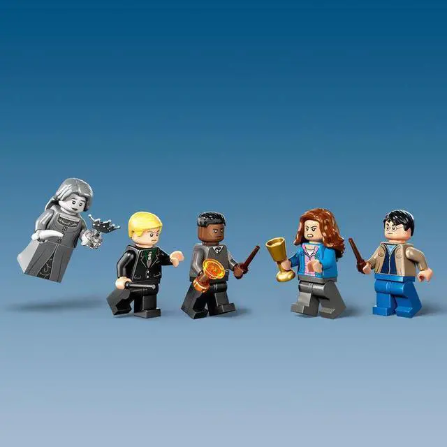Alt view image 6 of 7 - 76413 - HOGWARTS-ROOM OF REQUIREMENT -HARRY POTTER 587PC/SET