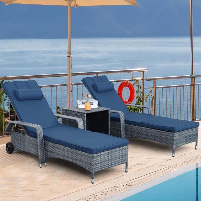 Rattan deals chaise set