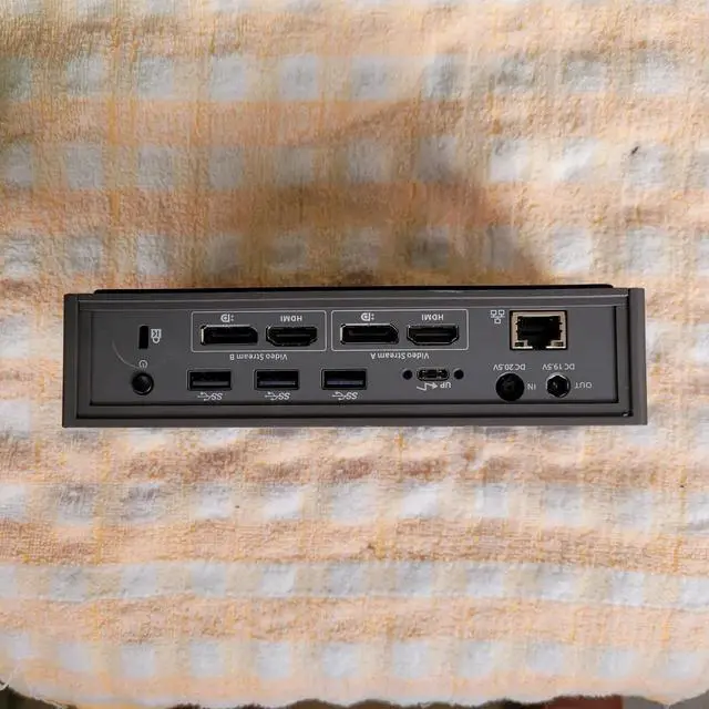 Main image of DOCK190USZ-80/81 DOCK190EUZ80/AUZ80 4K DOCK190 USB ADAPTER USB-C type-c 4K Only NO USB-C Cable / NO AC Power