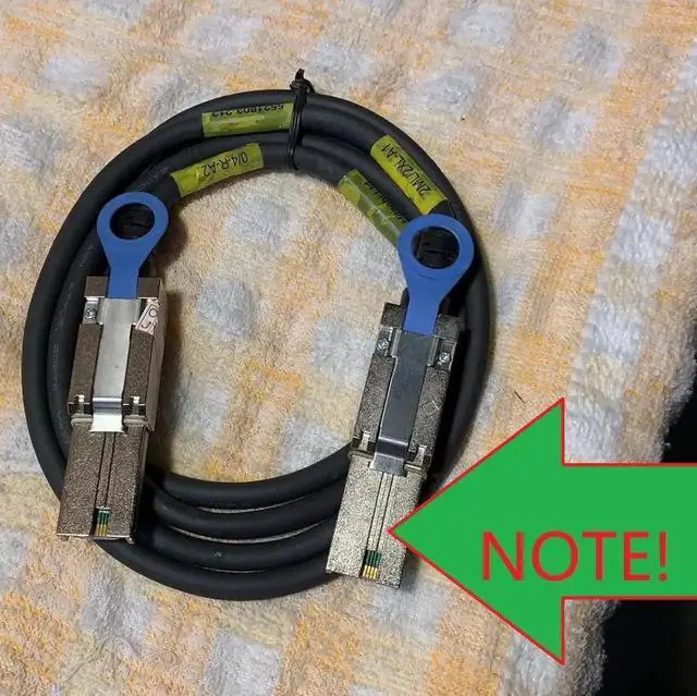 Main image of 1.5 Meter 1.5M  MINI SAS 26P SFF-8088 TO SFF-8088 Cable Mini SAS SFF8088 To SFF8088 Cable 26P TO 26P Hard Disk Cable