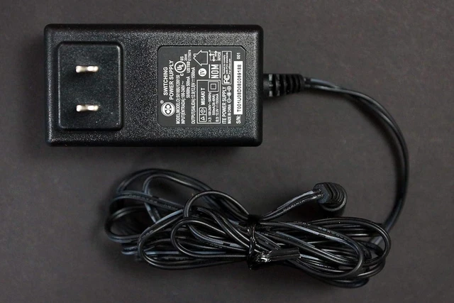 Alt view image 4 of 5 - VeriFone Cable for MX8xx Series: Ethernet USB- Device Blue (CBL-23741-02-R)