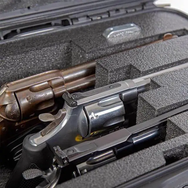 Alt view image 6 of 12 - Nanuk 918 Case with custom foam insert for 3 revolvers SOCOM Black