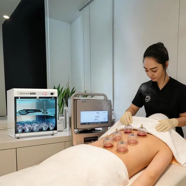 Alt view image 7 of 7 - Byootique 16L Nail Tool Cleaning Machine w/ Timer Manicure Spa Salon Sterilization