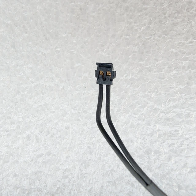Alt view image 3 of 3 - 818-07667 923-02822 Lamp Cable line for 2018 A1993 MRTR2 MRTT2