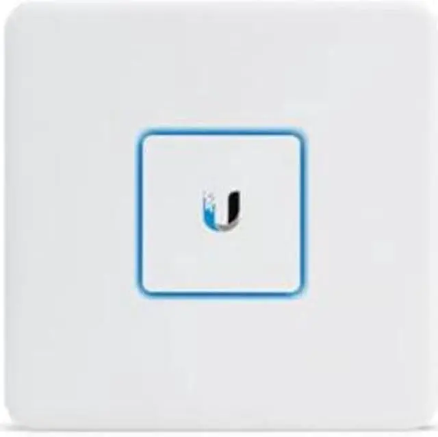 Alt view image 2 of 5 - Ubiquiti Unifi Security Gateway (USG)