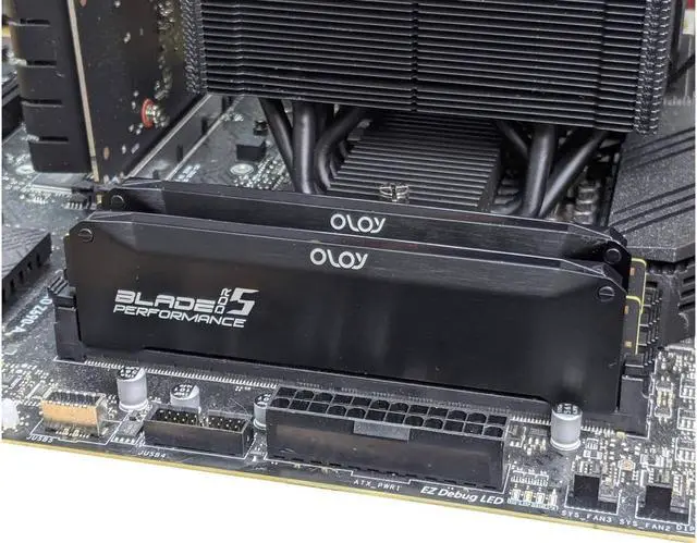 Alt view image 5 of 5 - OLOy DDR5 RAM 32GB (2x16GB) Black Hairline Blade 6400 MHz CL32 1.35V Gaming UDIMM (MD5U1664321BRLDA)