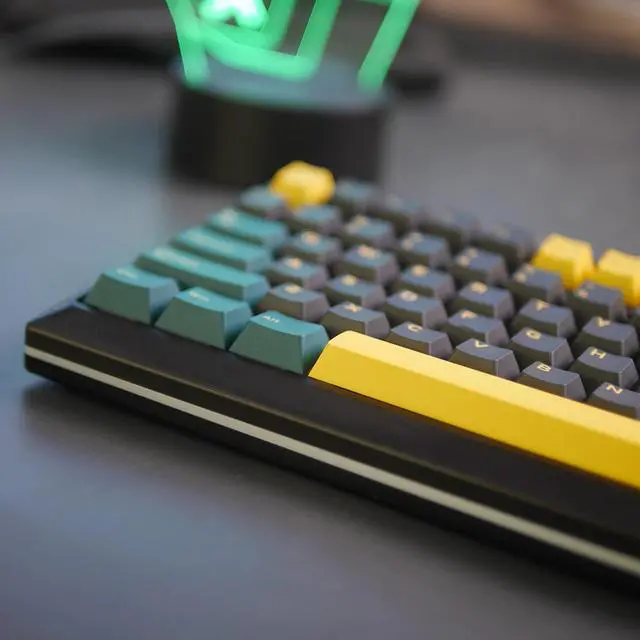 Alt view image 5 of 5 - KPREPUBLIC Ghost Judges MARRS Green Cherry PBT Doubleshot keycap for mx Keyboard 60 65 87 104 xd64 bm60 bm65 XD68 XD60 Black Green