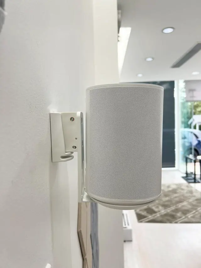 Alt view image 5 of 5 - ynVISION.DESIGN Adjustable Wall Mount Compatible with Sonos ERA 100 Speaker - White 2 Pack