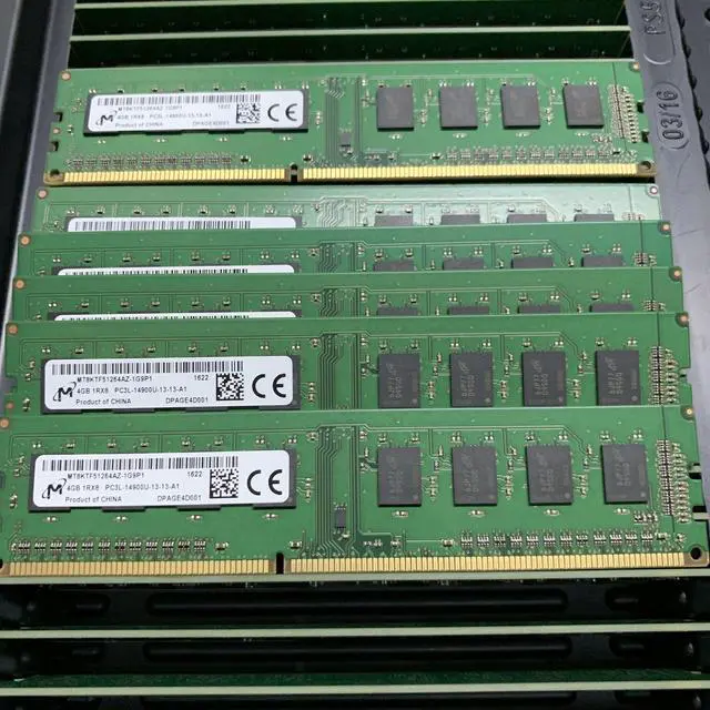 Main image of Micron MT 4GB 1Rx8 PC3L-14900U DDR3 1866MHz Desktop RAM UDIMM MT8KTF51264AZ-1G9P1