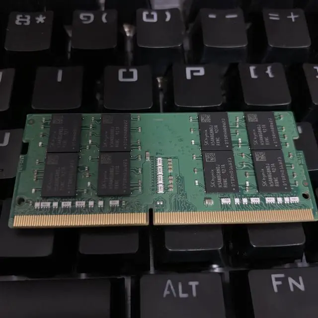 Alt view image 2 of 7 - SK Hynix 16GB DDR4 2RX8 PC4-3200AA-SE1-11 HMA82GS6DJR8N-XN SODIMM Laptop Memory Ram