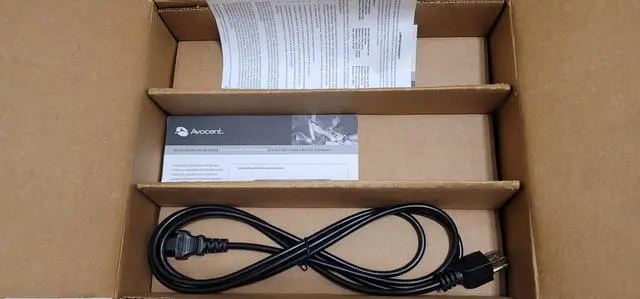 Alt view image 7 of 8 - Avocent SC440-001 SwitchView SC 1 x 4 Secure KVM Desktop Appliance
