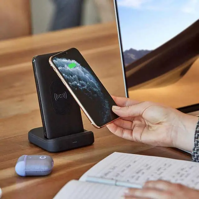 Alt view image 5 of 7 - Cygnett 10,000 mAh Wireless Power Bank and Charging Dock