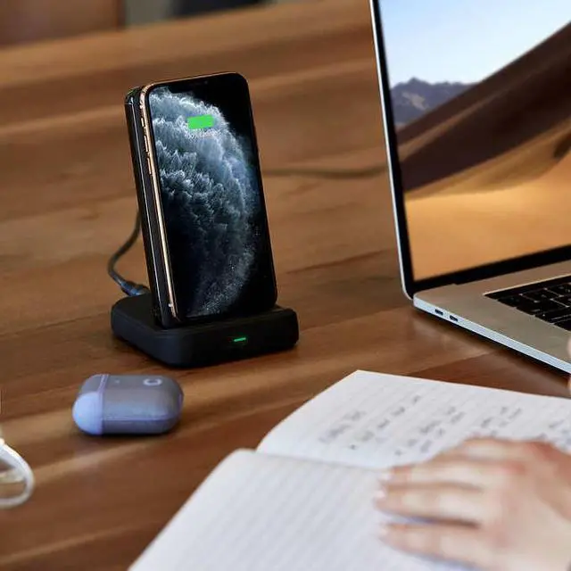 Alt view image 6 of 7 - Cygnett 10,000 mAh Wireless Power Bank and Charging Dock