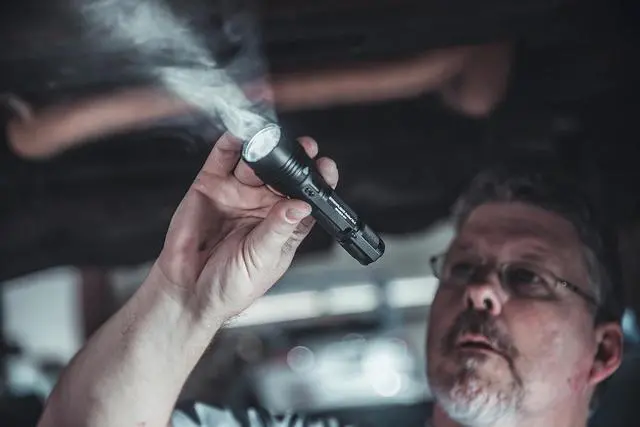Alt view image 4 of 4 - Streamlight 88085 ProTac HL-X USB 1000-Lumen Multi-Fuel Rechargeable Professional Tactical Flashlight with USB Battery, USB Cable, and Holster, Black