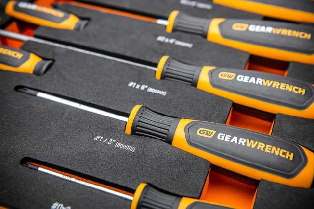 Alt view image 5 of 7 - 9 Piece Phillips Screwdriver Set