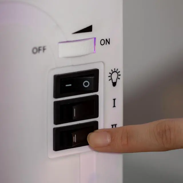 Alt view image 2 of 7 - HOMCOM 18" Electric Fireplace Stove, Freestanding Fireplace Heater with Realistic LED Flame, Adjustable Temperature, Overheat Protection, 750W/1500W, White