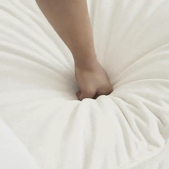 Alt view image 4 of 7 - U-Shaped Sectional Sofa w/Reversible Footrest, 5-Seater Convertible Corner Couch with 2 Ottomans ,Modern Minimalist Soft Sofa & Couch for Living Room , White