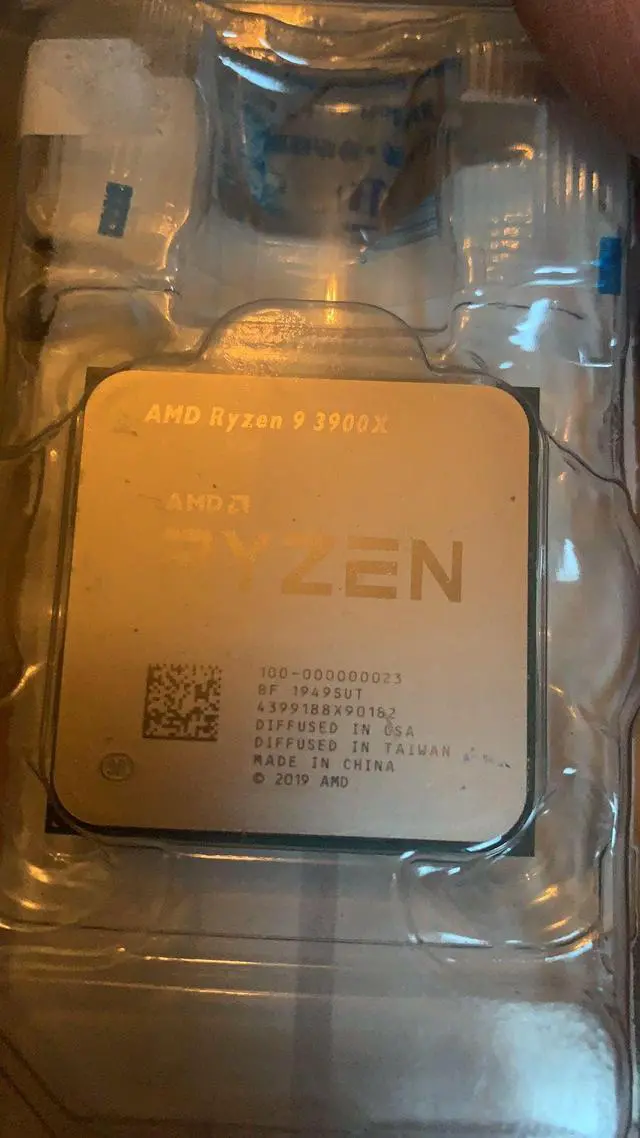 Alt view image 8 of 10 - AMD RYZEN 9 3900X 12-Core AM4 105W 100-000000023 Desktop TRAY OEM CPU NO COOLER