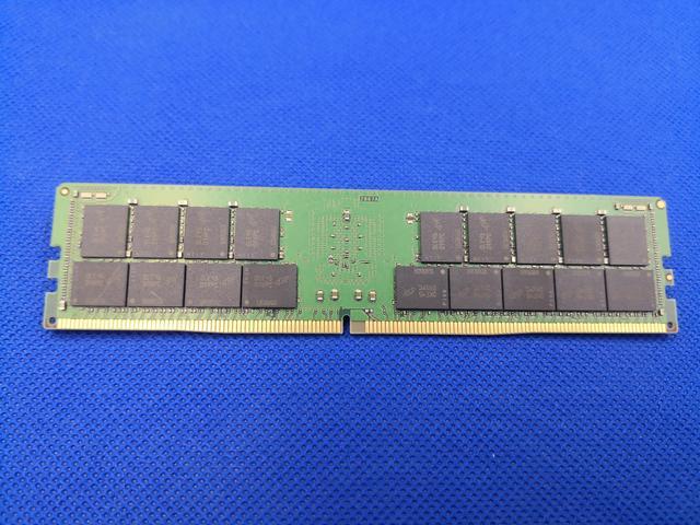 MICRON 64GB DDR4 3200 2Rx4 CL22 RDIMM Server Memory Module -  MTA36ASF8G72PZ-3G2E1