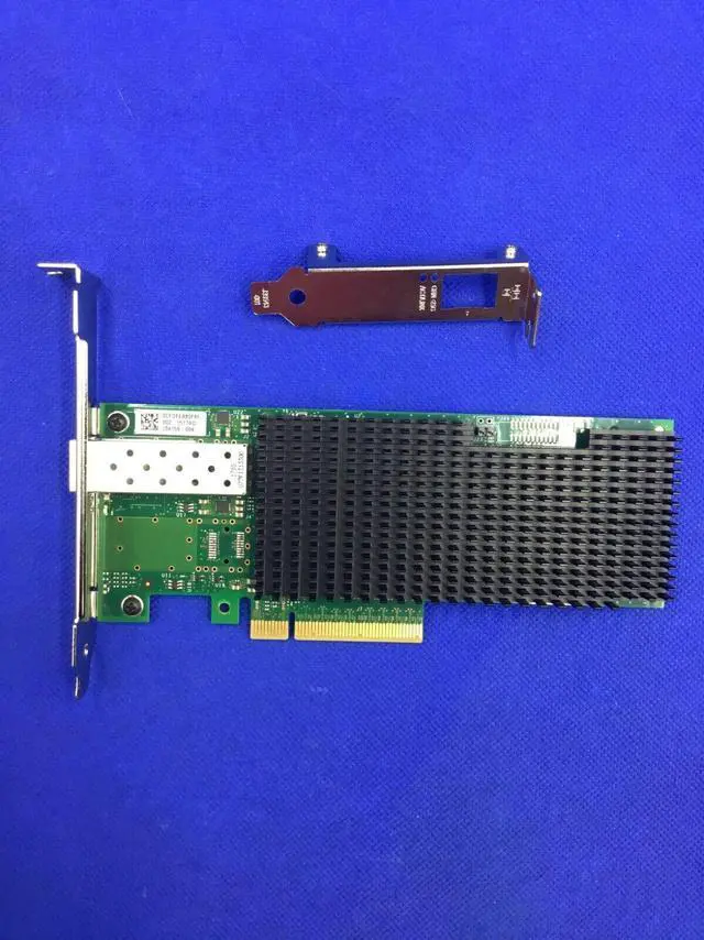 Alt view image 4 of 8 - INTEL XXV710 Single port PCLE v3.0 (8.0GT/s) Ethernet Network Adapter