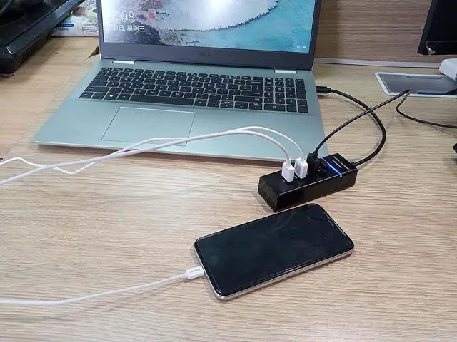 Alt view image 4 of 6 - QIANRENON 4-Port USB 3.0 Hub Splitter 5Gbps USB Data Hub 4 in 1 with LED Indication for Windows PC, Mac, Surface Pro,Laptop, Printer,30cm,Black