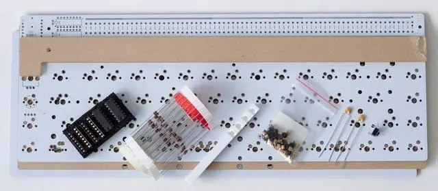 Alt view image 4 of 5 - nullbits USB Nibble 65% 72 Key Programmable QMK Mechanical Keyboard Kit (White)