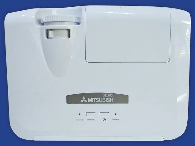 Alt view image 3 of 3 - Mitsubishi XD280U DLP Projector 3000 Lumens HDMI HD 1080i Accessories TeKswamp