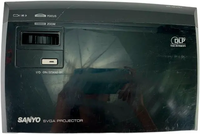 Alt view image 4 of 5 - Sanyo PDG-DSU30 DLP Projector 2500 Lumens HD 1080p Conference Room  HDMI-adapter w/Remote