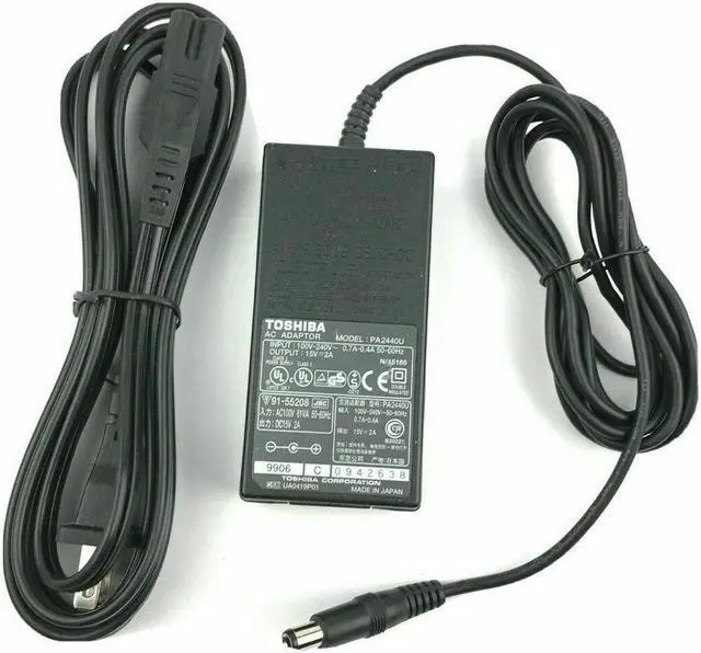 Main image of Genuine Toshiba PA2440U AC Adapter 30W 15V 2A for Portege 4005 W/Cord