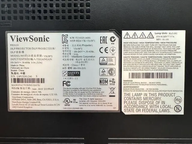 Alt view image 4 of 7 - ViewSonic PJD5153 DLP Projector 3300 Lumens Low Noise Operation w/Accessories