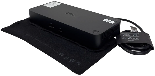 Main image of Dell Pro Thunderbolt 4 Smart Dock Station Four 4K Displays Thunderbolt 4
