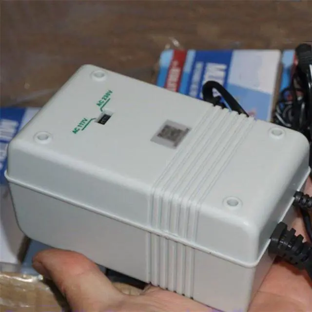 Alt view image 2 of 6 - 1.5A Adjustable DC Power Supply Transformer Voltage Converter Transformers Output Voltage 6V/9V/10.5V/12V/15V/18V Transformer