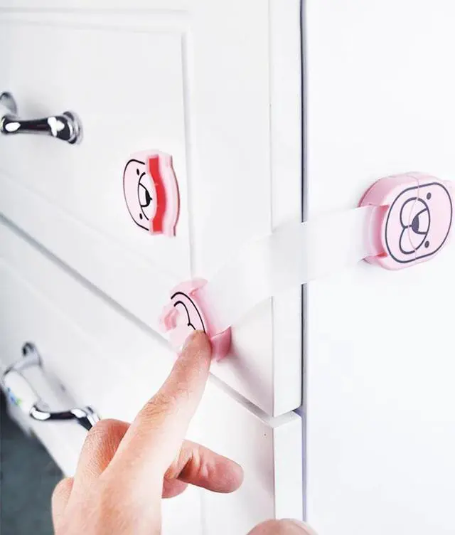 Alt view image 4 of 6 - Child Safety Lock Child safety protection products Double button kids safety lock toilet refrigerator drawer lock No Drilling