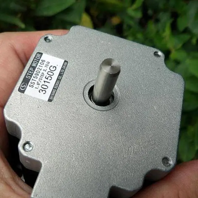 Alt view image 4 of 5 - 4-lead 57 Stepper Motor 57mm 2.8A 6.57mm/6.35mm diame CNC Laser Grind Foam Plasma Cut