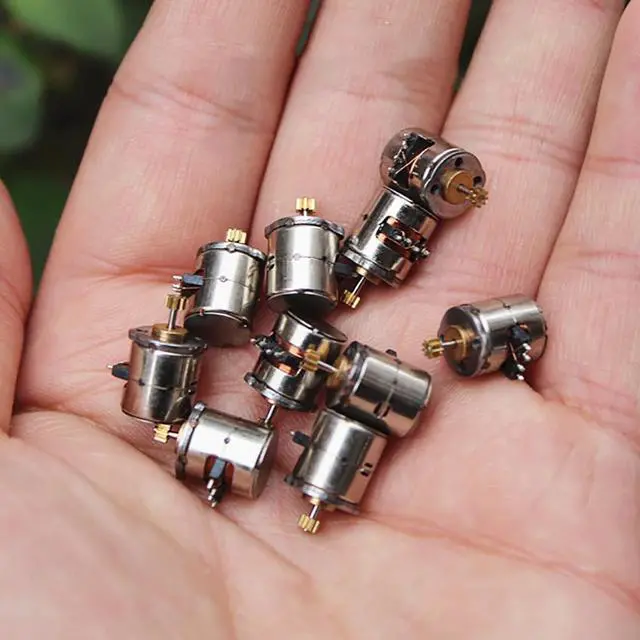 Main image of 10PCS/Set 8mm Stepper Motor Micro Two-phase Four-wire Stepper Motor Stepping motor with 9 Teeth Gear, Shaft Diameter 0.8mm