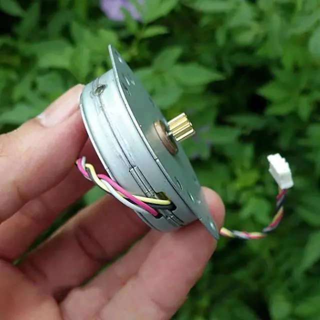 Alt view image 2 of 6 - 44MM Two Phase Four Wire Ultra-thin Stepper Motor, 10-Copper Gear, 0.5 Modulus DC 12V 3.6 Degree Stepper Motor Shaft Dia 1.5MM