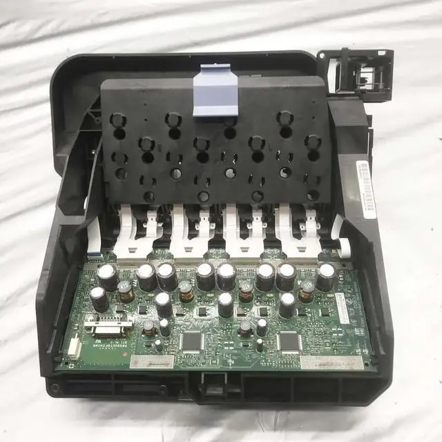 Alt view image 2 of 4 - Carriage CQ111-60022 Fits Forhp- DesignJet Z6200 42-In Z6200ps 42-In Z6200ps 60-In Z6200 60-In