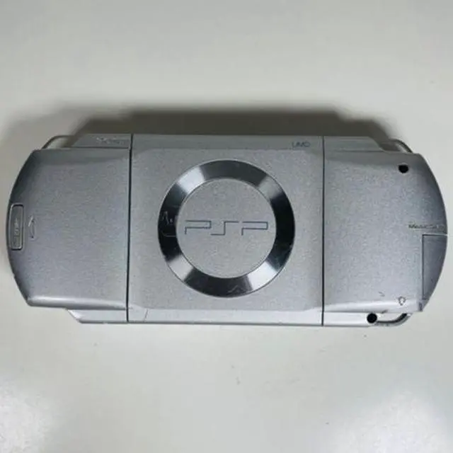 Alt view image 5 of 5 - Sony PlayStation Portable PSP 1000 Silver