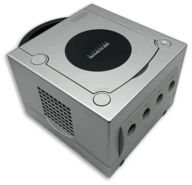 Alt view image 4 of 7 - Nintendo GameCube Platinum Console Bundle Includes 2 Retrofam Controllers, 128MB Memory Card & All Cables