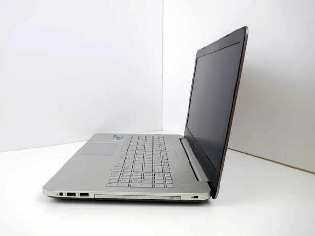 Alt view image 3 of 6 - Asus VivoBook Pro N552VW 15.6" HD Laptop Intel Core i7-6700HQ 2.6GHz, 16GB SDRAM, 512GB SSD, NVIDIA GeForce GTX 960M, Windows 11 Home