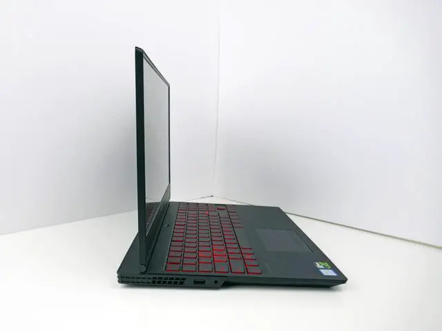 Alt view image 4 of 7 - Lenovo LEGION 15.6"  Y530-15ICH Full HD IPS (1920x1080) Intel Core i5-8300H, 16GB DDR4 266MHz, 512GB SSD, NVIDIA GeForce GTX 1050, Windows 11