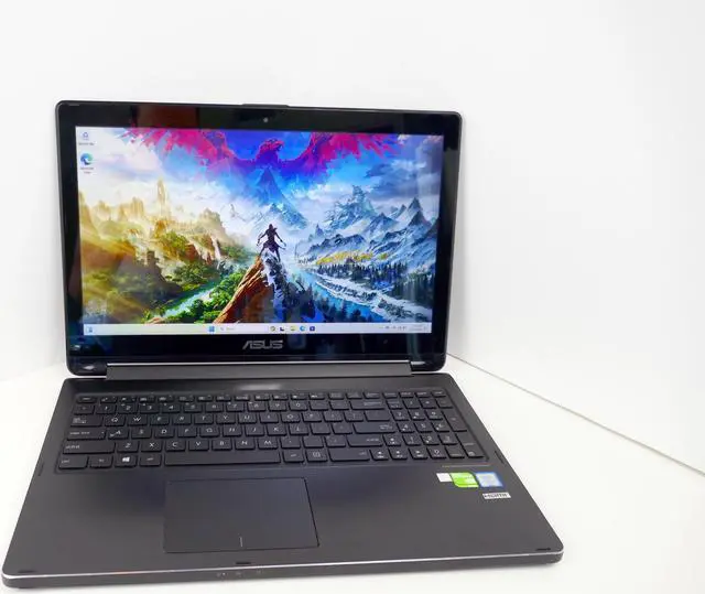 Main image of ASUS 15.6'' 2-in-1 Premium Touchscreen Laptop Intel Core i7-6500U 12GB Memory 512GB SSD NVIDIA GeForce 940M Q552UB-BHI7T12