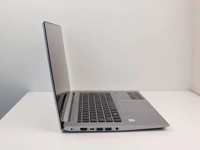 Alt view image 4 of 6 - Acer America Swift SF314-52 14.0" Intel Core i5-8250U @ 1.6GHz - 8GB DDR4 - 256GB SSD - Windows 11