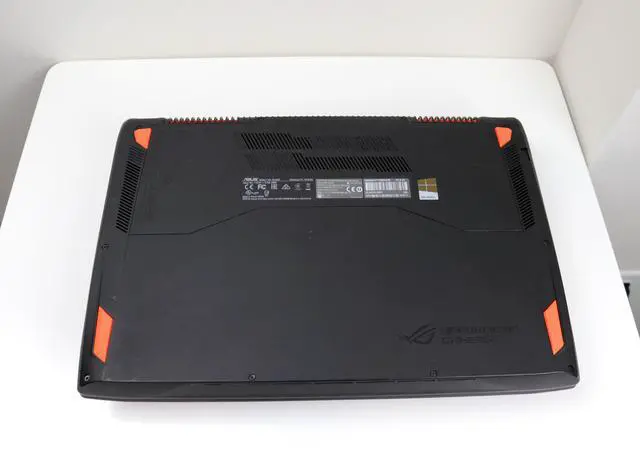 Alt view image 6 of 6 - ASUS ROG GL502VS-DB71 15.6" Gaming Laptop, GTX 1070 8GB GDDR5, Core i7­-6700HQ, 16GB DDR4, 256GB SSD + 1TB HDD, VR-Ready