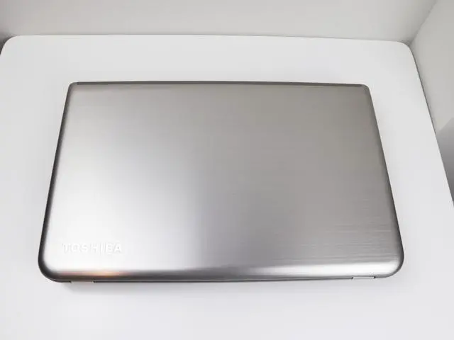 Alt view image 5 of 6 - Toshiba P50t Full HD Touchscreen 15.6" Laptop Intel Quad-Core i7-4700MQ, 16GB DDR3, 512GB SSD, NVIDIA GeForce GT 740M, Windows 11