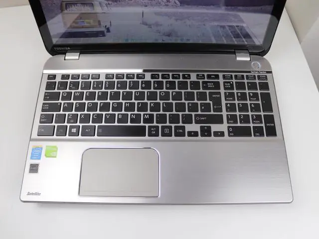 Alt view image 2 of 6 - Toshiba P50t Full HD Touchscreen 15.6" Laptop Intel Quad-Core i7-4700MQ, 16GB DDR3, 512GB SSD, NVIDIA GeForce GT 740M, Windows 11