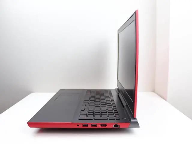 Alt view image 3 of 7 - Dell Inspiron Gaming 15 7577 15.6" Full HD (1920x1080) Intel Core i7-7700HQ 32GB DDR4 RAM 512GB SSD + 1TB HDD, NVIDIA GeForce GTX 1050 Ti Windows 11