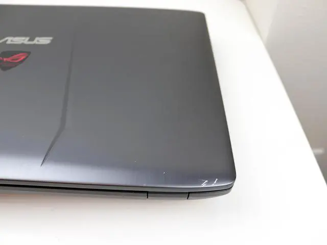 Alt view image 6 of 7 - ASUS ROG - 17.3" IPS - Intel Core i7-6700HQ - NVIDIA GeForce GTX 960M - 24GB DDR4 - 1TB HDD 256 GB SSD - Windows 11 Home 64-bit - Gaming Laptop (GL752VW-DH74 )