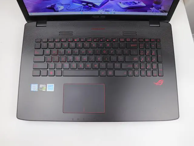 Alt view image 2 of 7 - ASUS ROG - 17.3" IPS - Intel Core i7-6700HQ - NVIDIA GeForce GTX 960M - 24GB DDR4 - 1TB HDD 256 GB SSD - Windows 11 Home 64-bit - Gaming Laptop (GL752VW-DH74 )